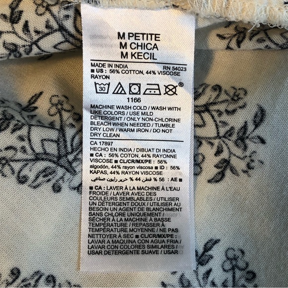 Old Navy boho peasant blouse gray and cream medium petite - Picture 13 of 14